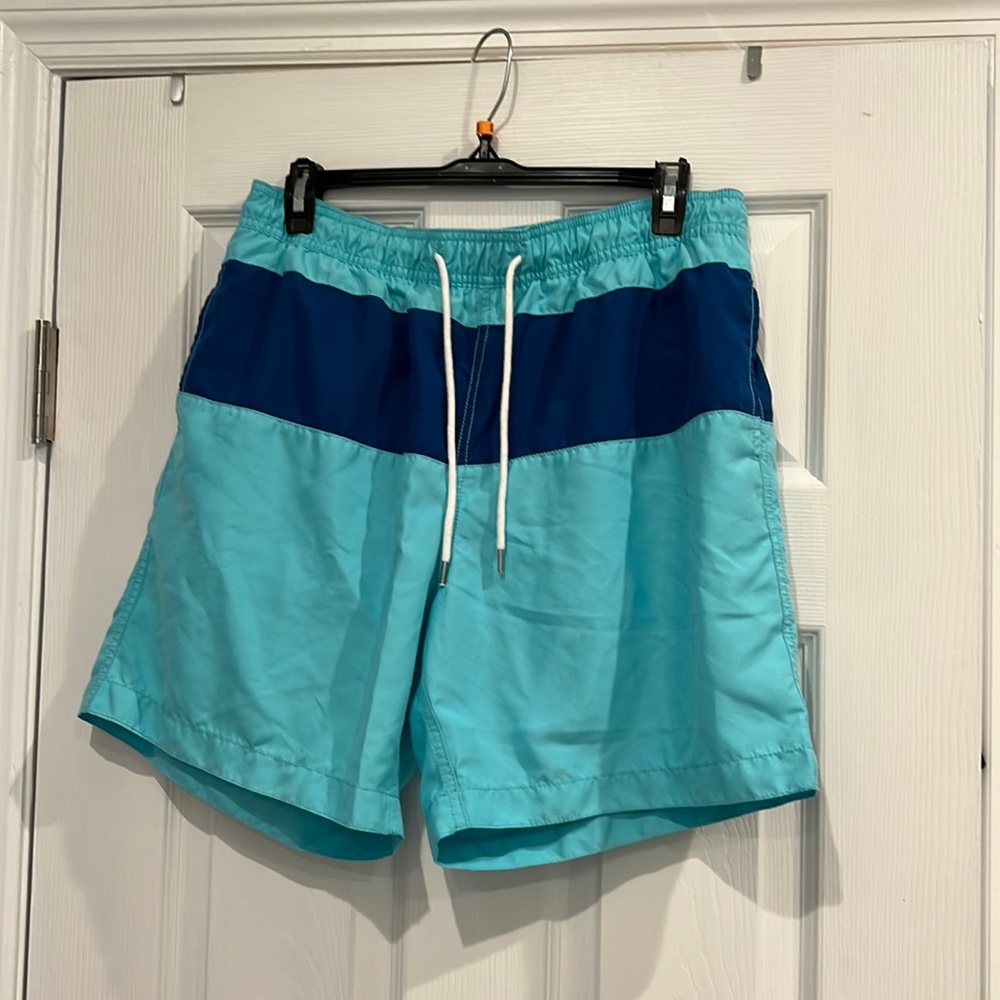 Mens Old Navy swim trunks size large